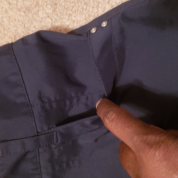 Nivo Women's Black Golf Shorts - Picture 7 of 14